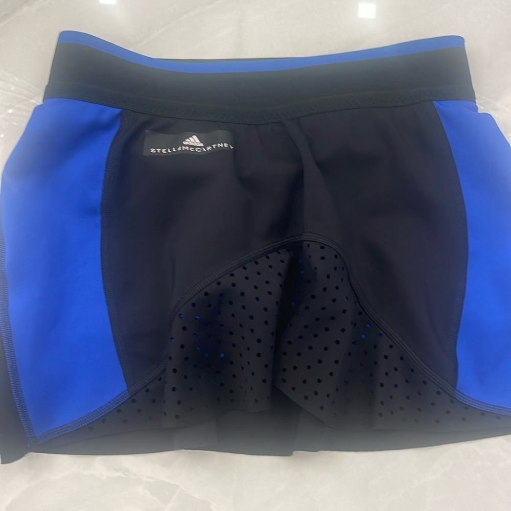 Stella McCarthy tennis skirt